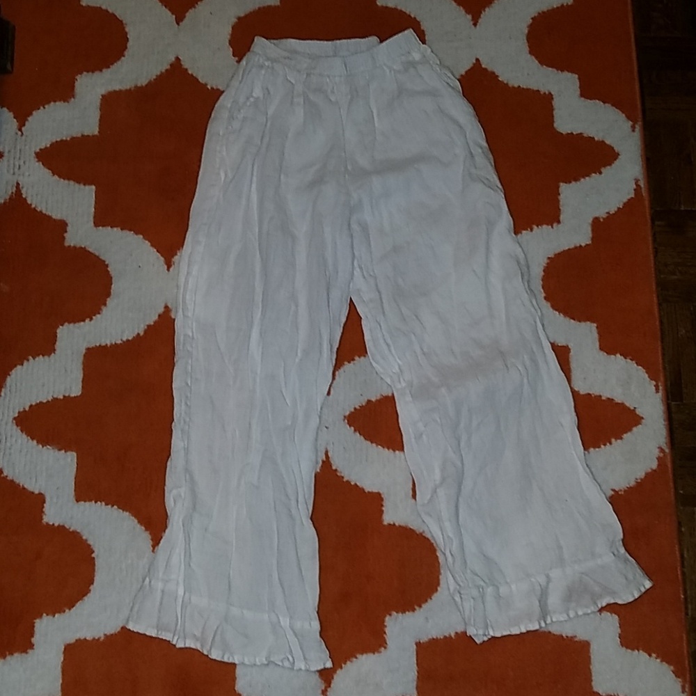 White linen ankle length pants size S